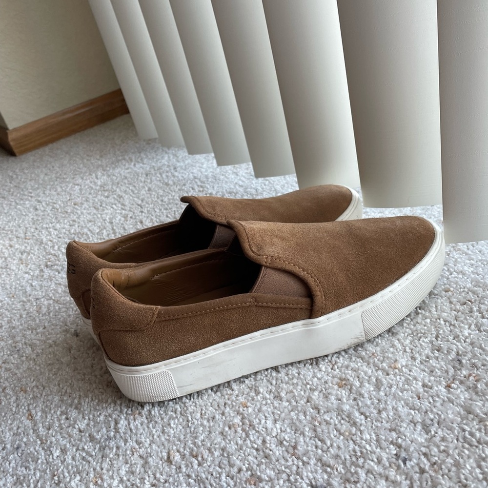 UGG Vans style shoes. Pretty brown suede and very comfortable. Worn ONCE! Size 7